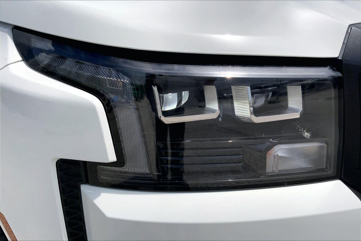 2026 Nissan Frontier S Glacier White at Sterling McCall Nissan
