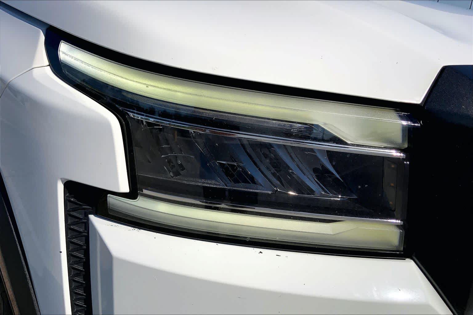 2022 Nissan Frontier PRO-4X Glacier White at Tomball Ford