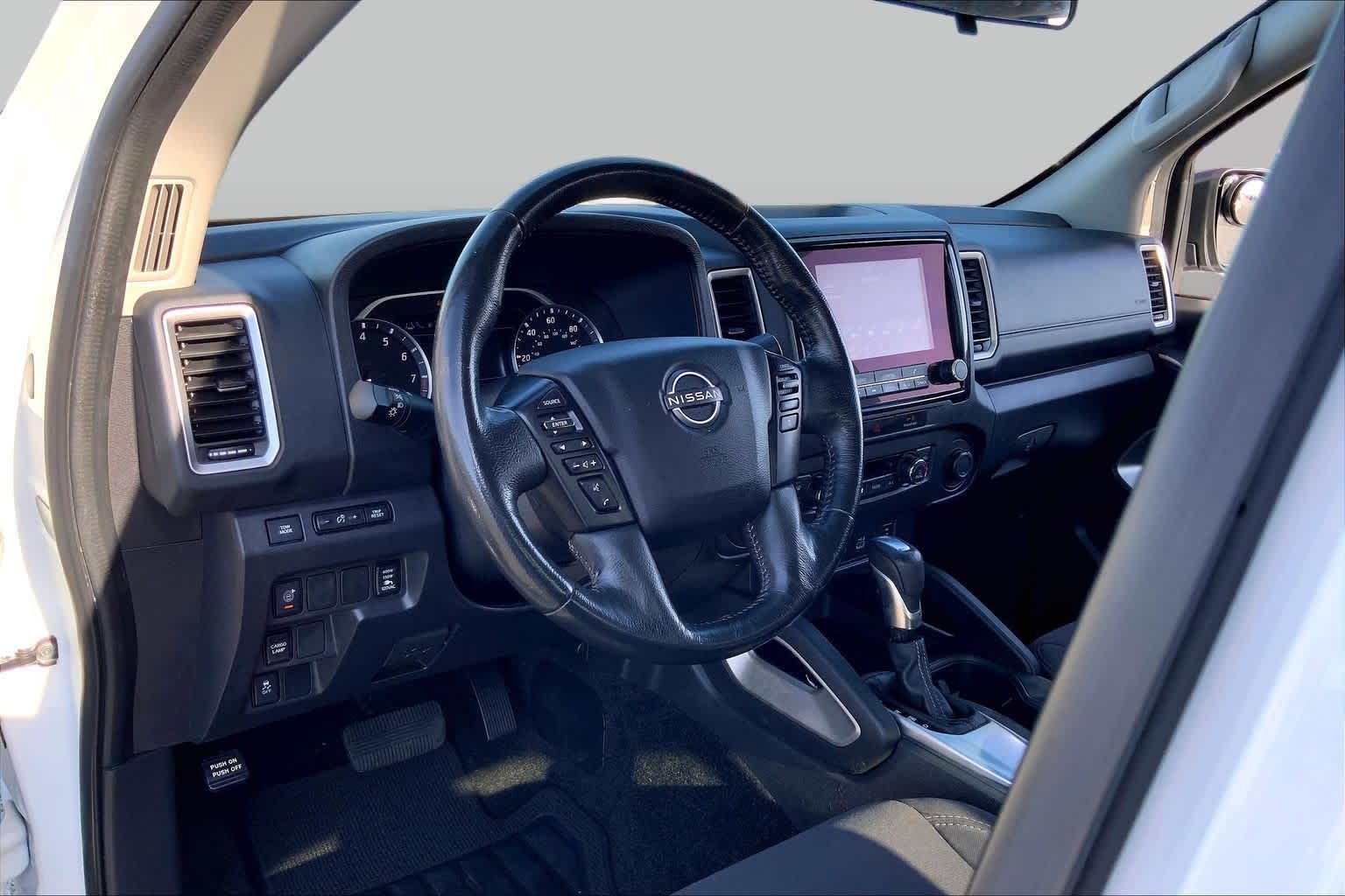 2023 Nissan Frontier SV Glacier White at Sterling McCall Nissan