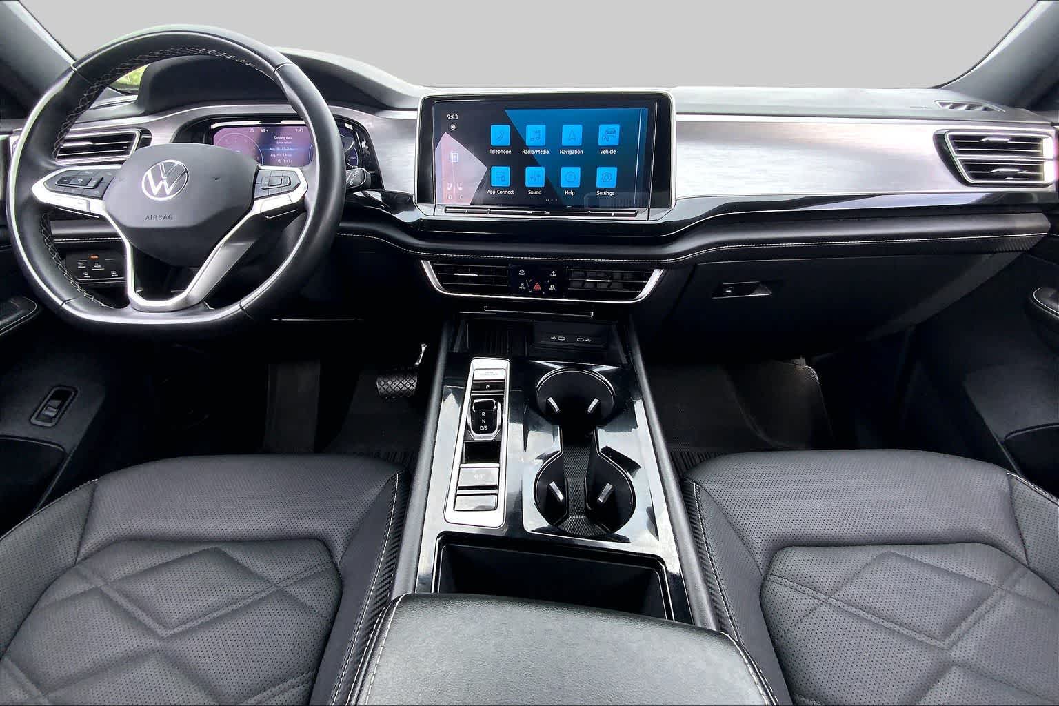 2025 Volkswagen Atlas Cross Sport 2.0T SE w/Technology Deep Black Pearl at Turner Chevrolet