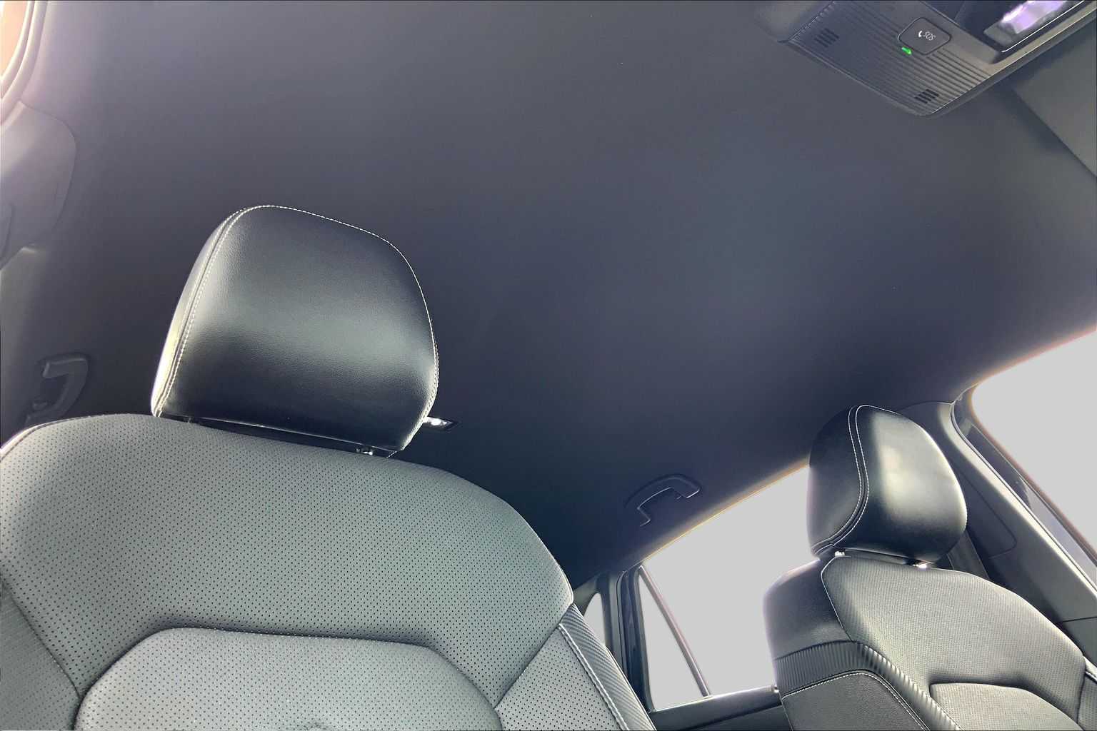 2025 Volkswagen Atlas Cross Sport 2.0T SE w/Technology Deep Black Pearl at Turner Chevrolet
