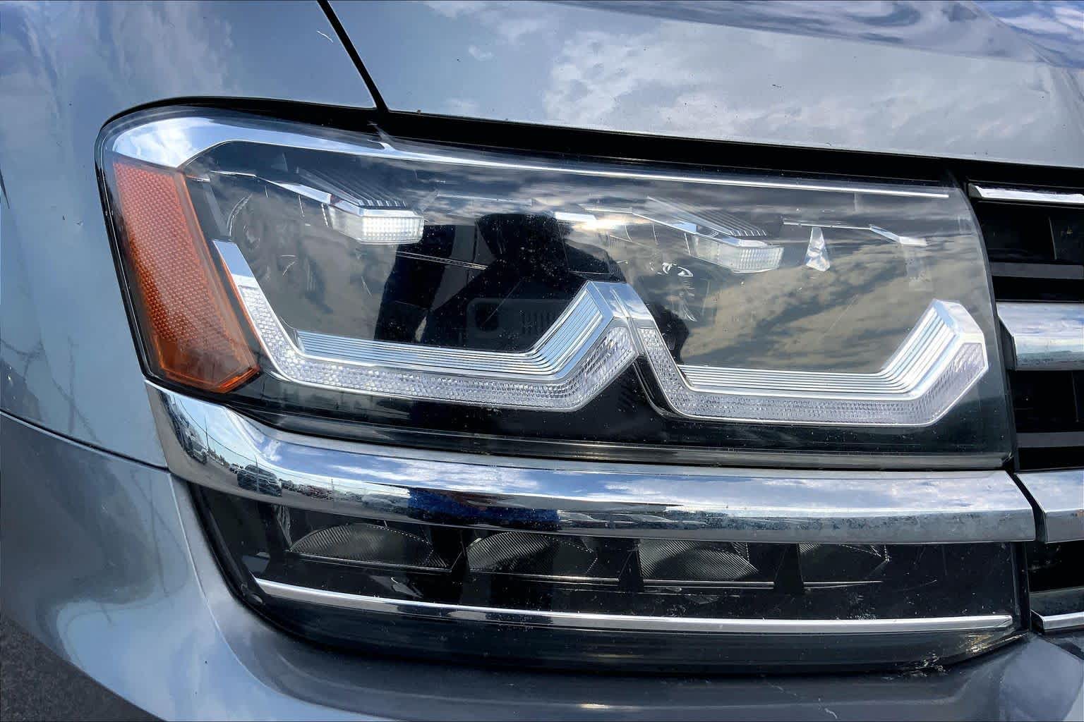 2018 Volkswagen Atlas photo 26 of 35