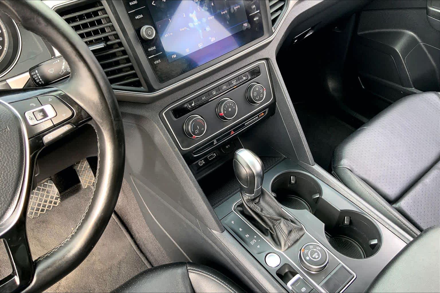 2018 Volkswagen Atlas photo 15 of 35