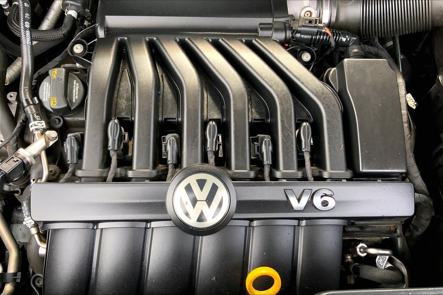 2018 Volkswagen Atlas photo 31 of 35