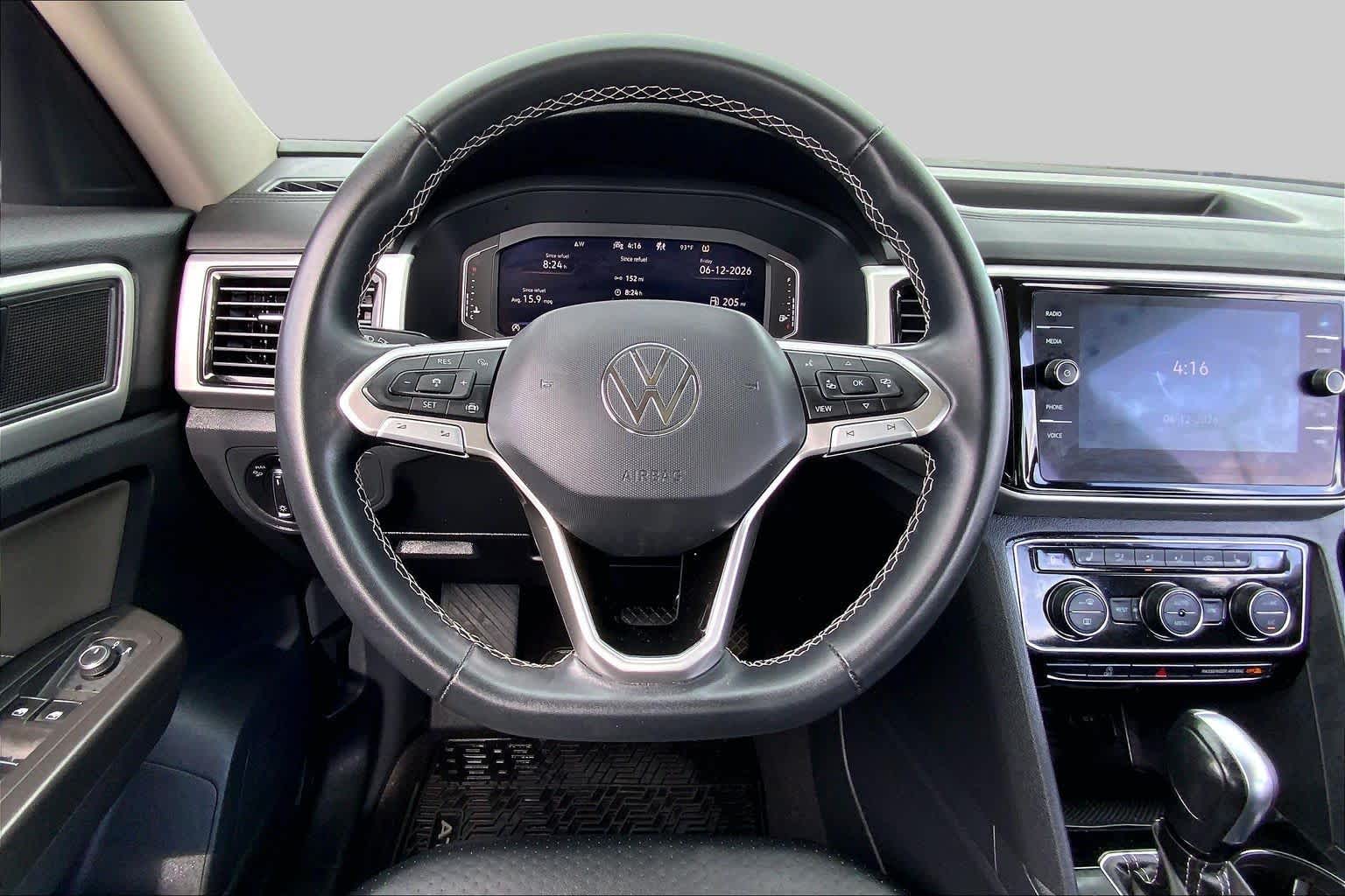 2022 Volkswagen Atlas 3.6L V6 SE w/Technology Deep Black Pearl at Mac Haik Ford