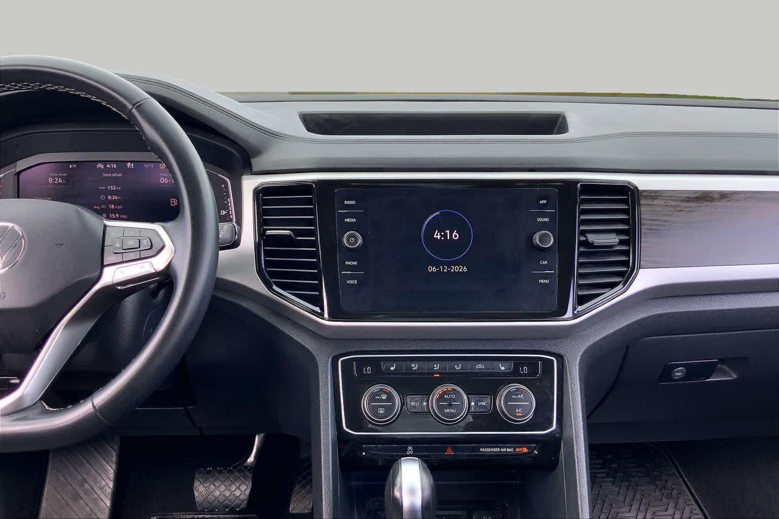 2022 Volkswagen Atlas 3.6L V6 SE w/Technology Deep Black Pearl at Mac Haik Ford