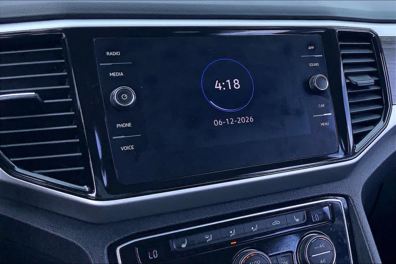 2022 Volkswagen Atlas 3.6L V6 SE w/Technology Deep Black Pearl at Mac Haik Ford