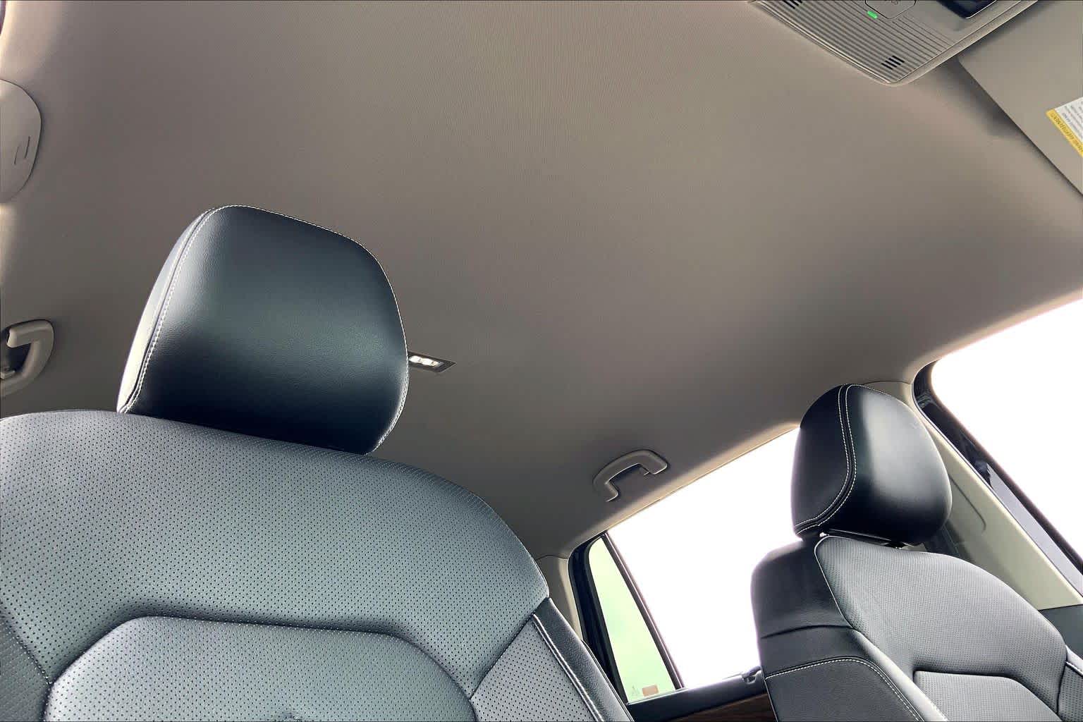 2024 Volkswagen Atlas 2.0T SE w/Technology Deep Black Pearl at Tomball Ford