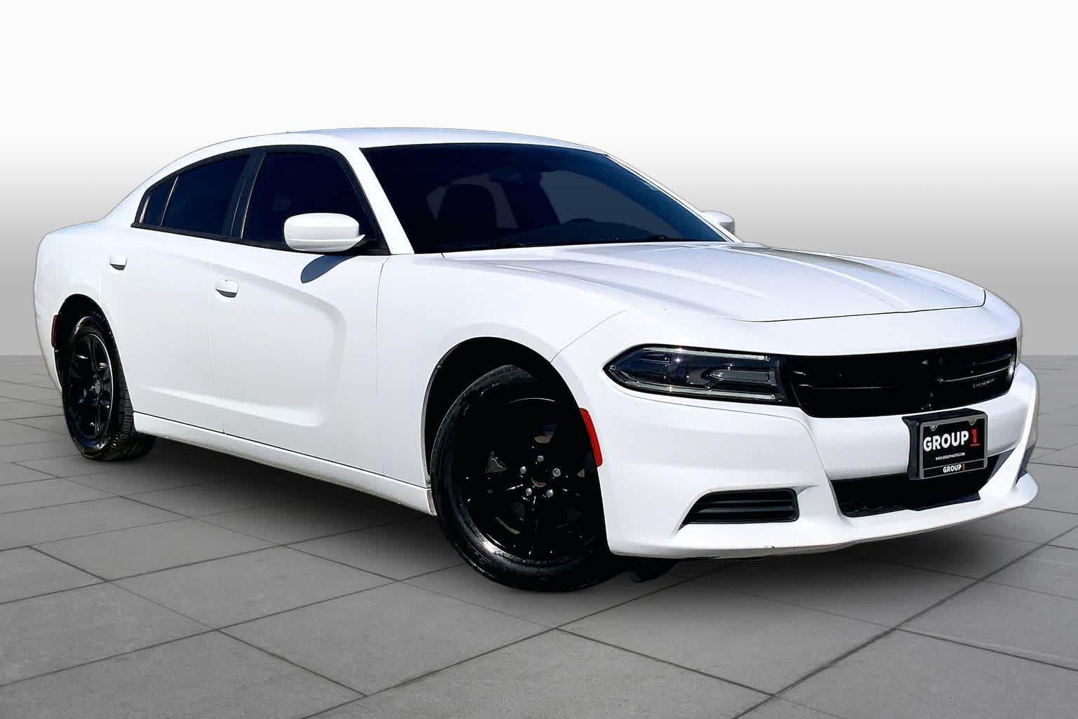 2018 Dodge Charger photo 3 of 36