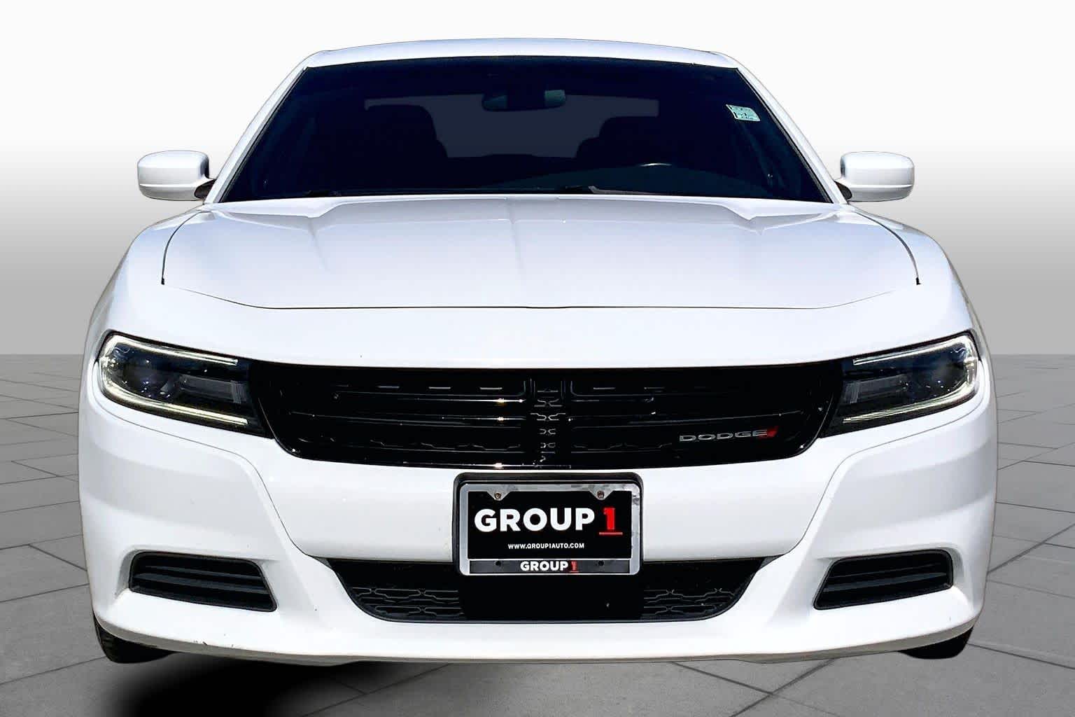 2018 Dodge Charger photo 4 of 36