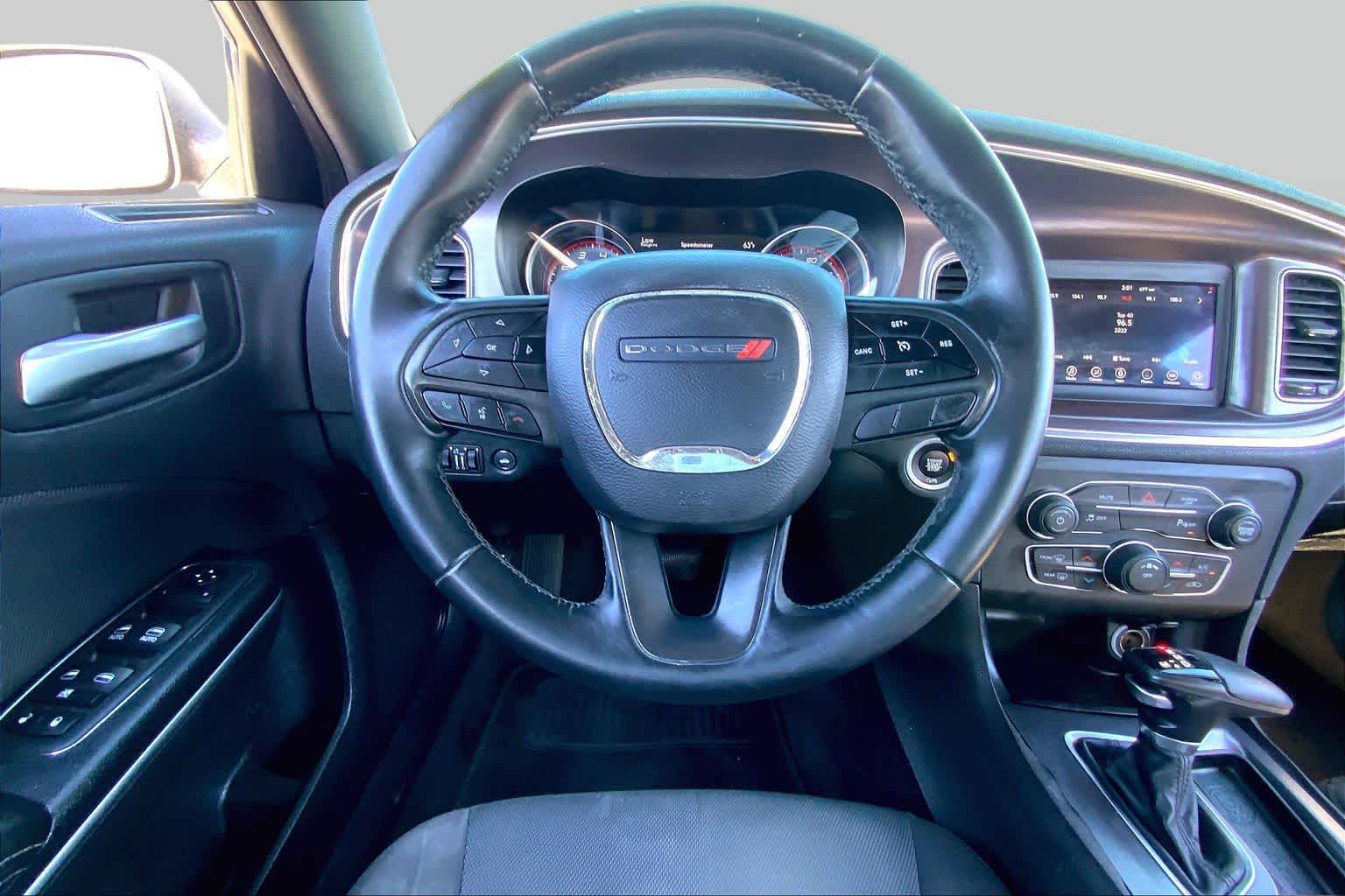 2018 Dodge Charger photo 6 of 36