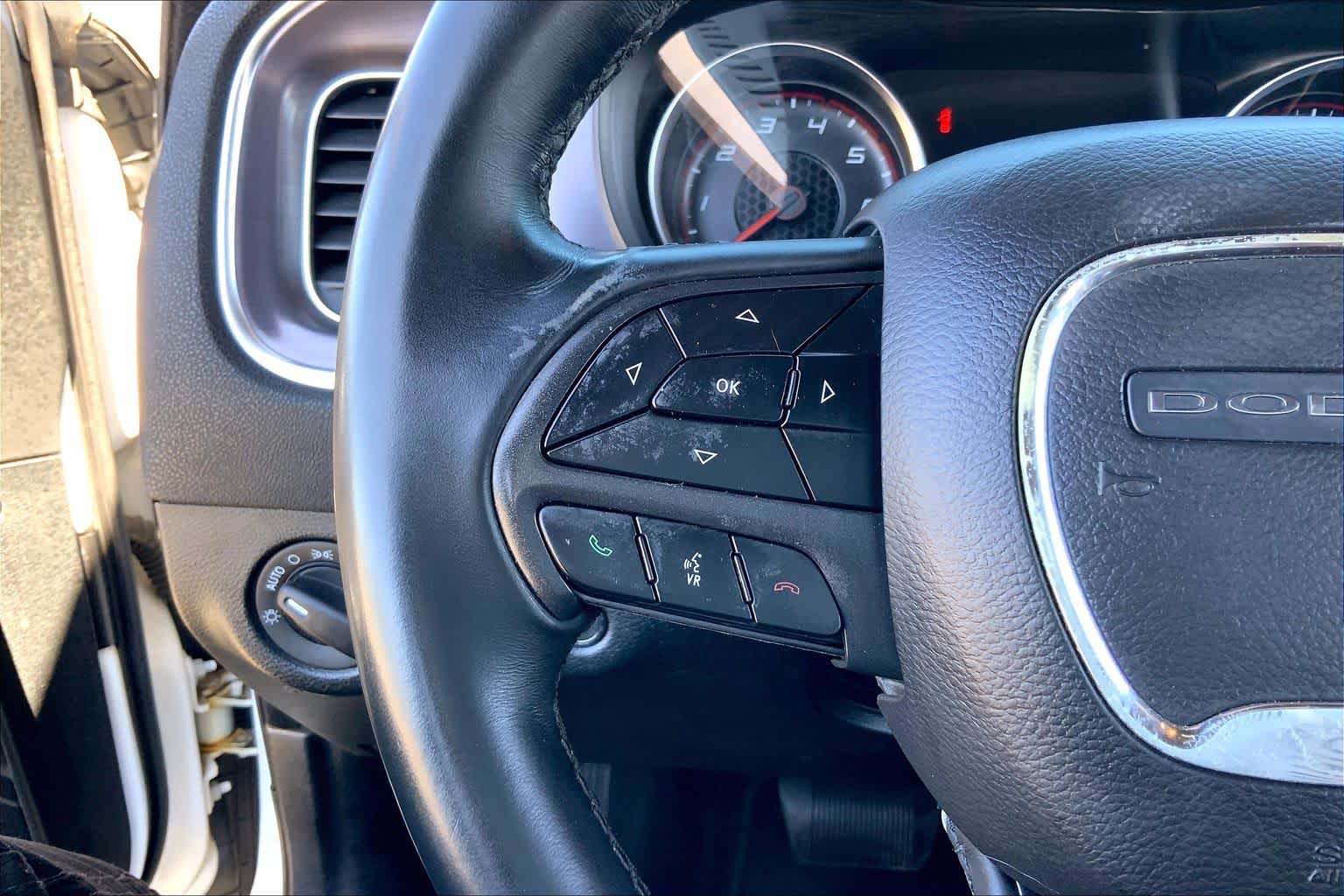2018 Dodge Charger photo 23 of 36