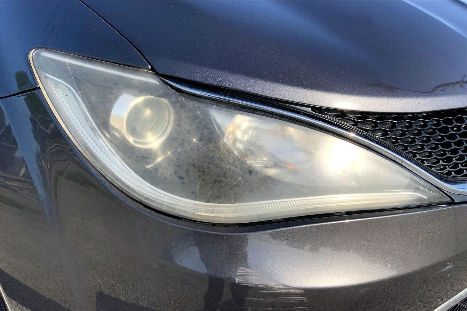 2017 Chrysler Pacifica Touring-L Granite Crystal Metallic Clearcoat at Beck & Masten Kia