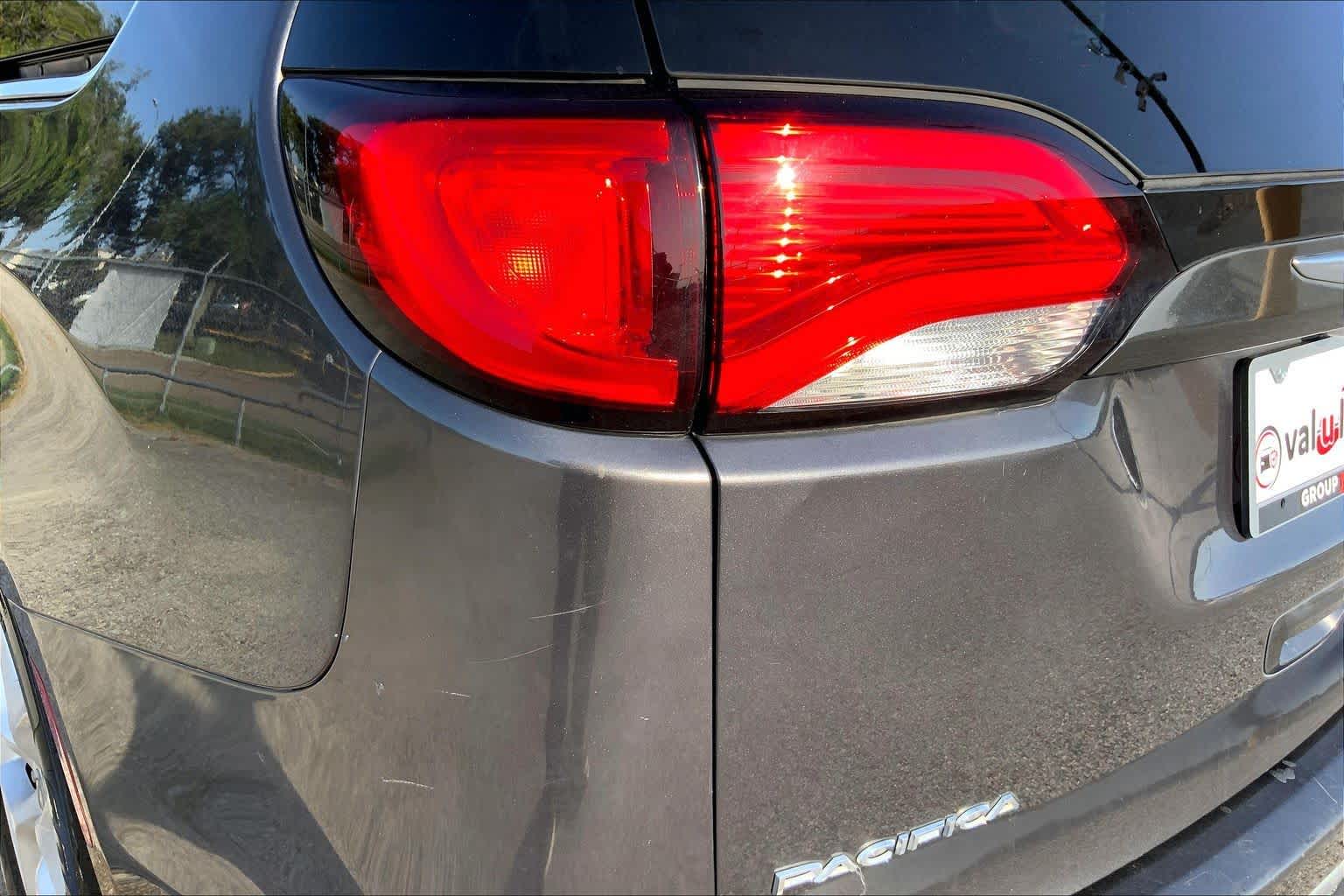 2017 Chrysler Pacifica Touring-L Granite Crystal Metallic Clearcoat at Beck & Masten Kia