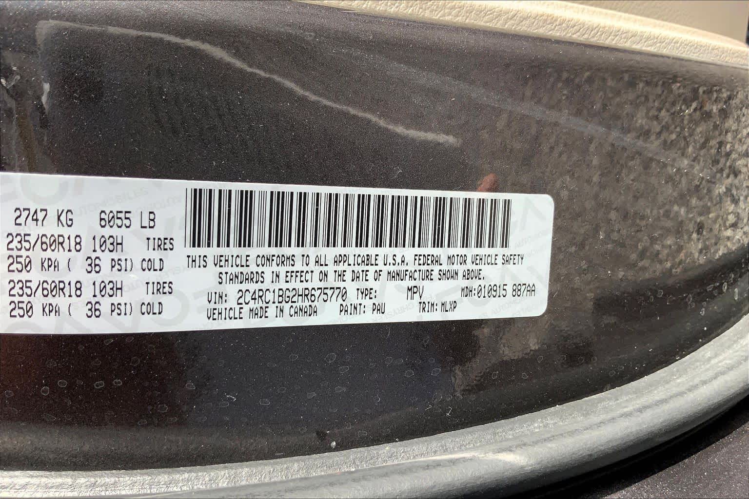 2017 Chrysler Pacifica Touring-L Granite Crystal Metallic Clearcoat at Beck & Masten Kia