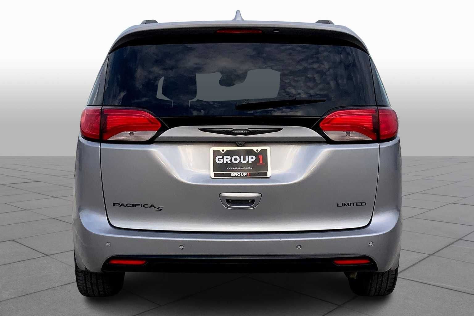 2019 Chrysler Pacifica Limited Billet Silver Metallic Clearcoat at Sterling McCall Nissan