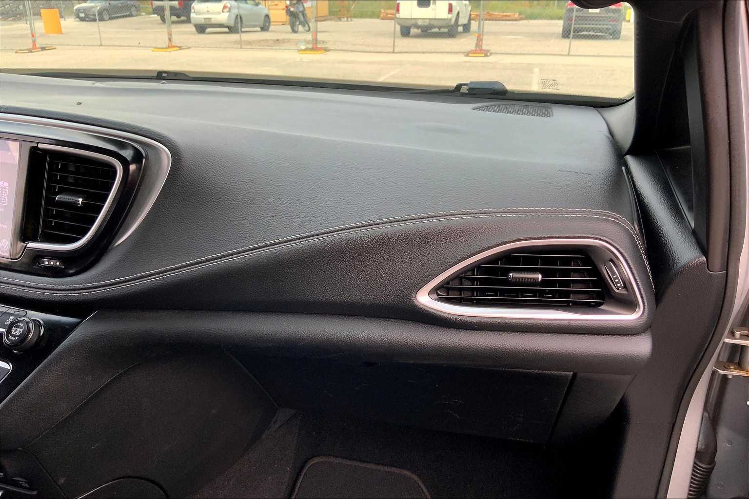 2019 Chrysler Pacifica Limited Billet Silver Metallic Clearcoat at Sterling McCall Nissan