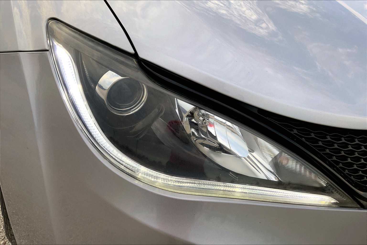 2019 Chrysler Pacifica Limited Billet Silver Metallic Clearcoat at Sterling McCall Nissan