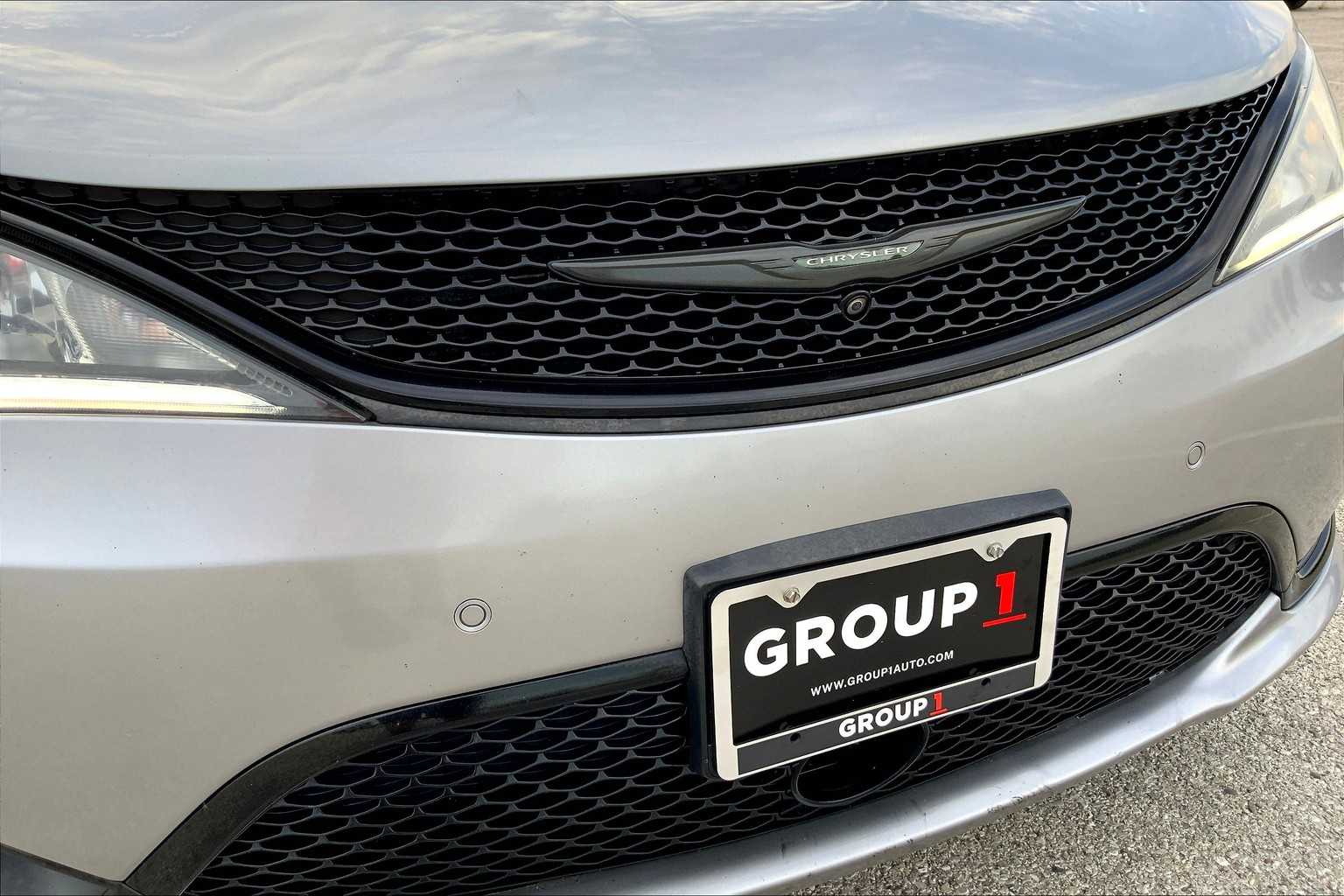 2019 Chrysler Pacifica Limited Billet Silver Metallic Clearcoat at Sterling McCall Nissan