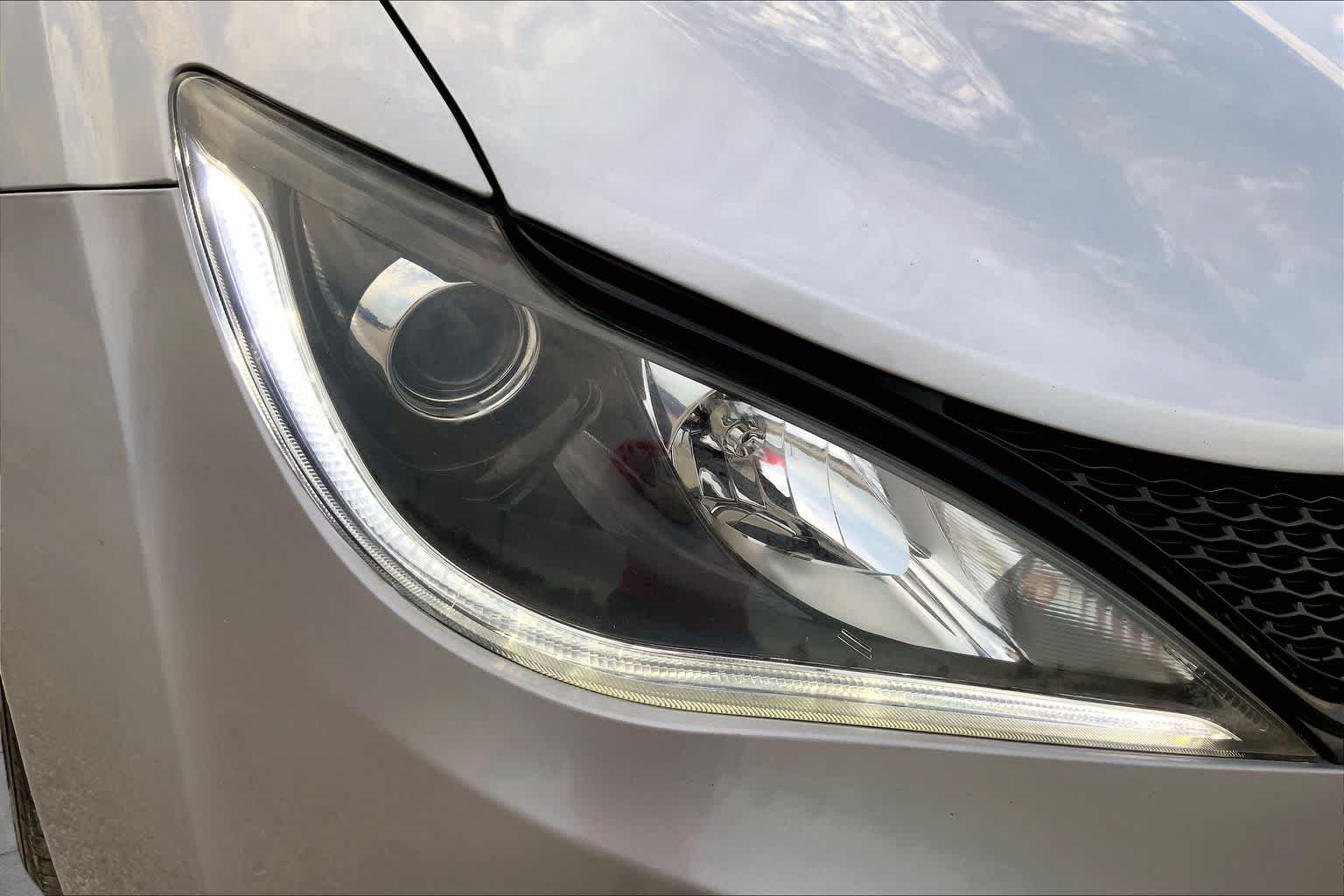 2019 Chrysler Pacifica Limited Billet Silver Metallic Clearcoat at AutoNation USA Katy