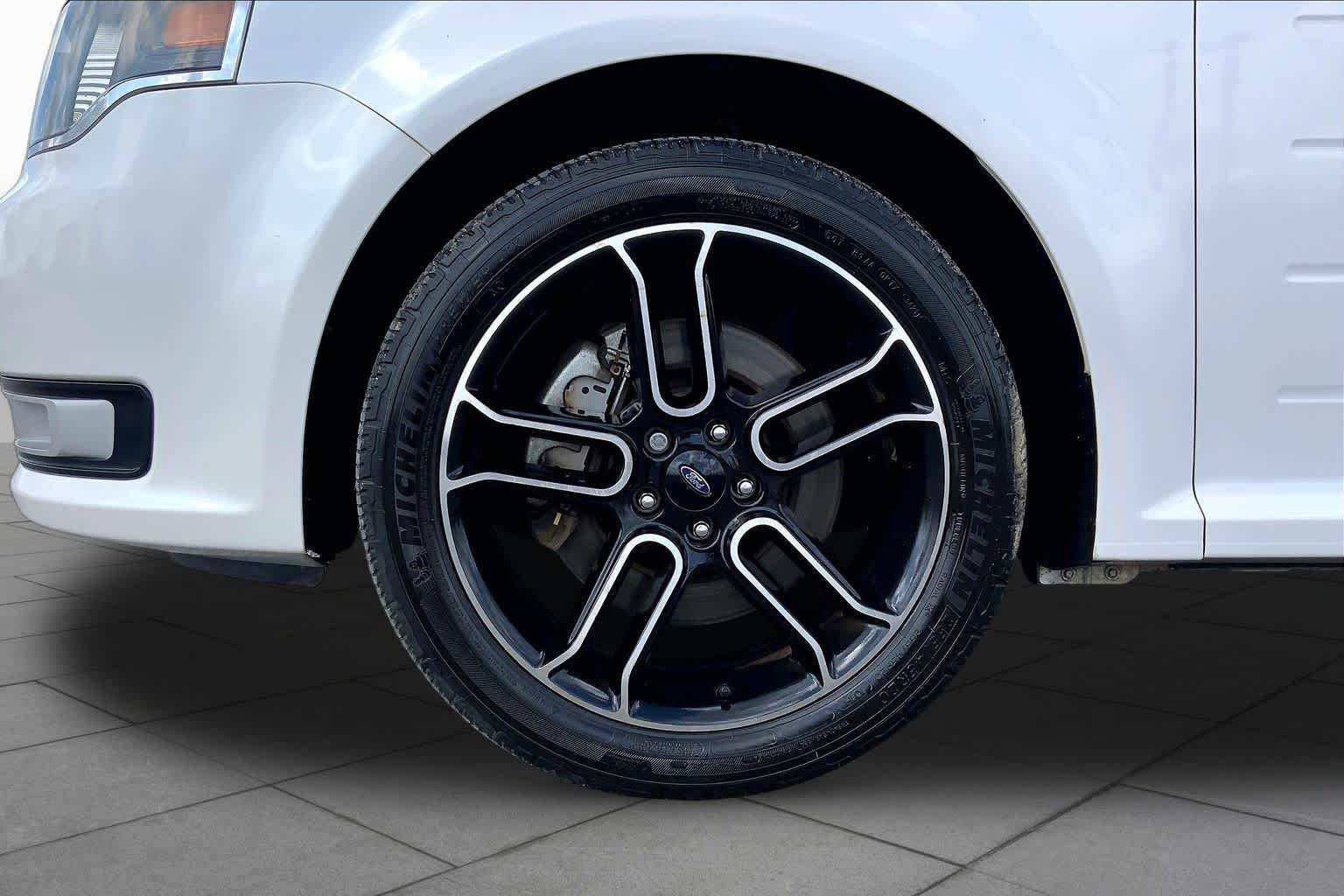 2014 Ford Flex SEL White Platinum Metallic Tri-Coat at Group 1 Toyota Southwest