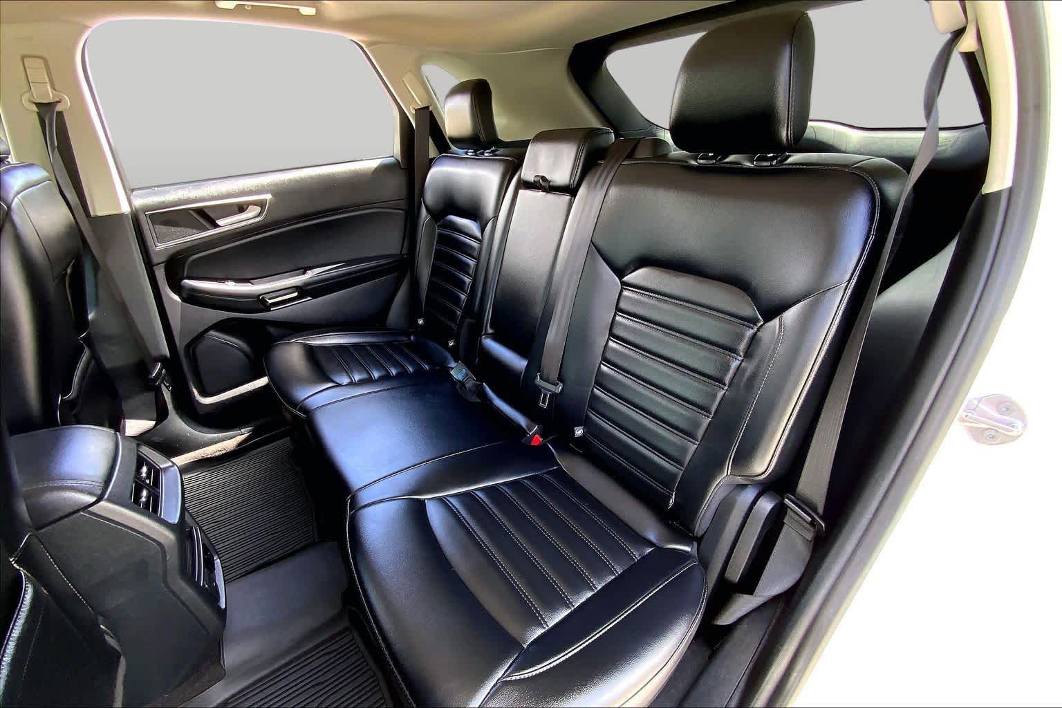 2020 Ford Edge SEL Star White Metallic Tri-Coat at Tomball Ford