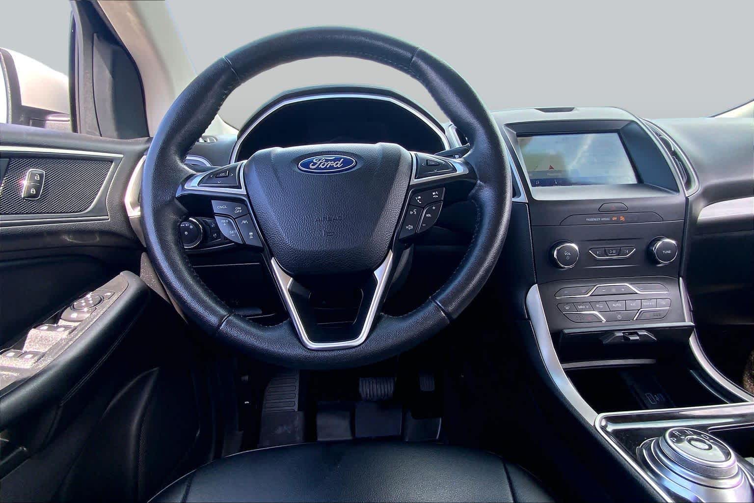 2020 Ford Edge SEL Star White Metallic Tri-Coat at AutoNation USA Houston