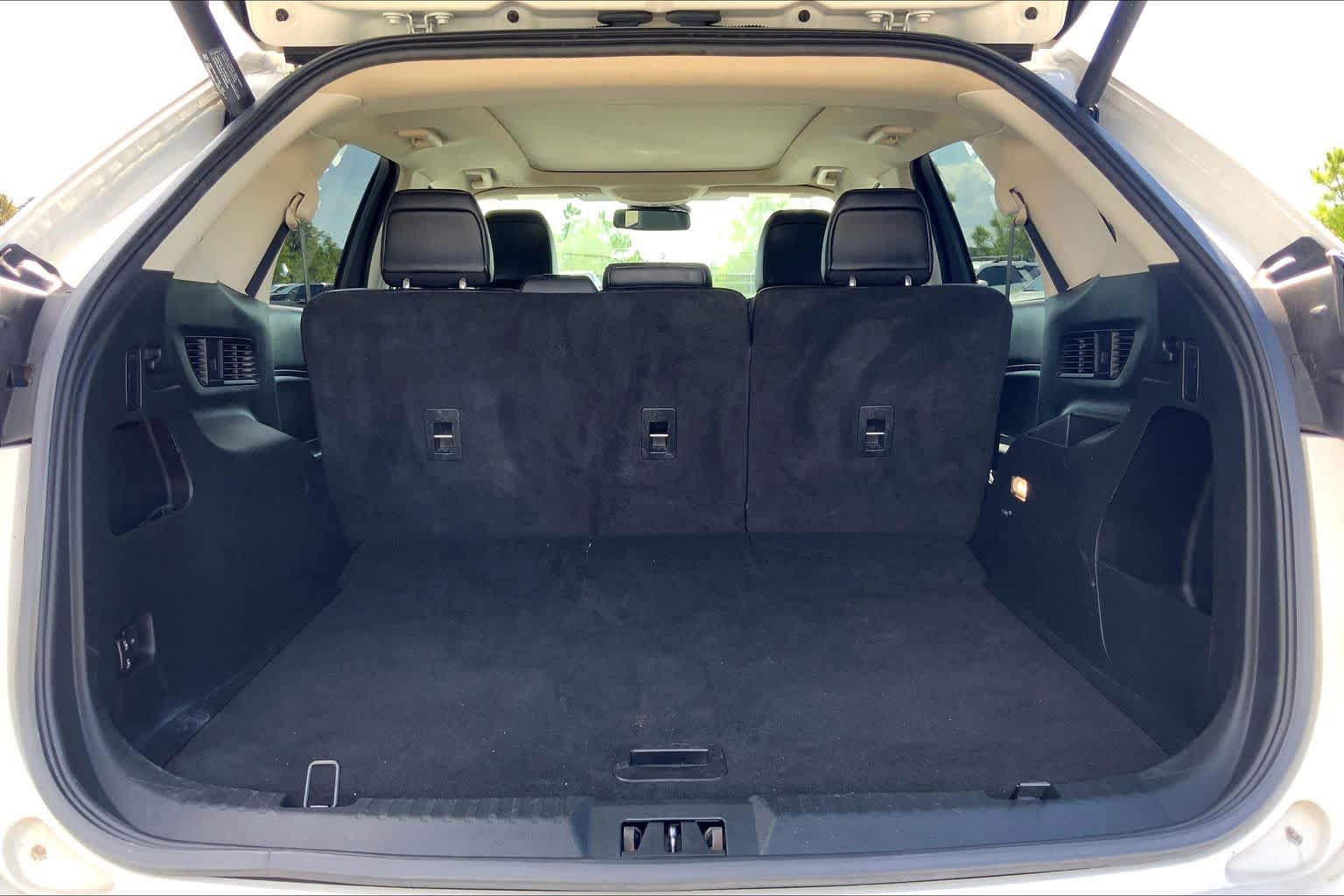 2020 Ford Edge SEL Star White Metallic Tri-Coat at AutoNation USA Houston