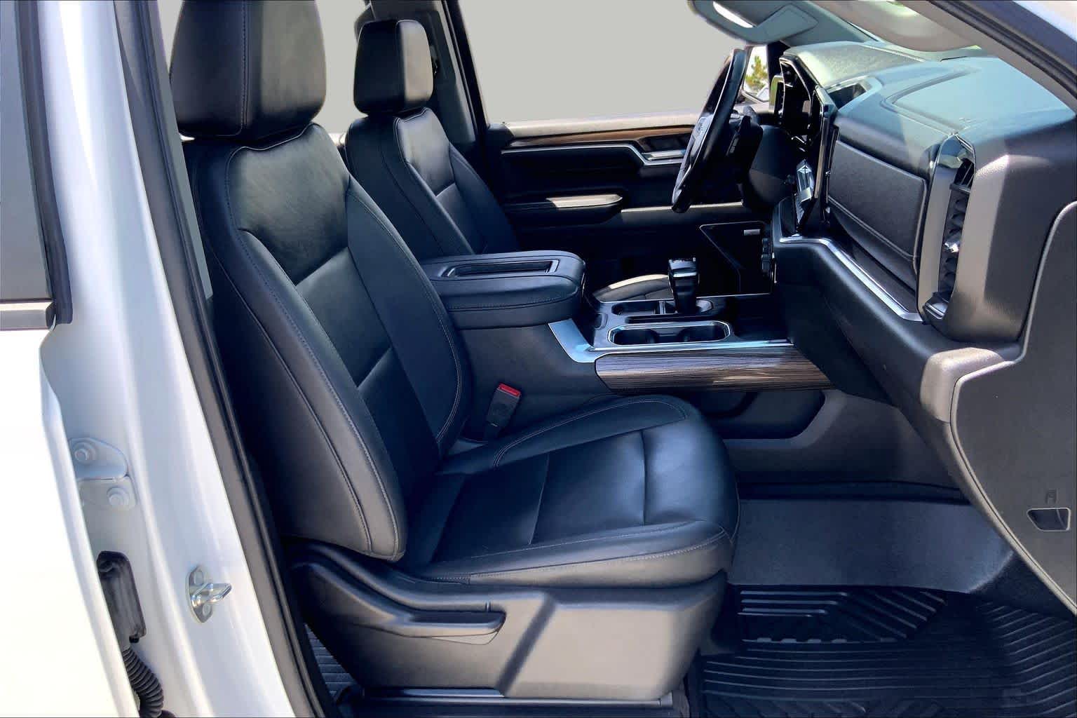 2022 Chevrolet Silverado 1500 RST Summit White at Auto Boutique Texas
