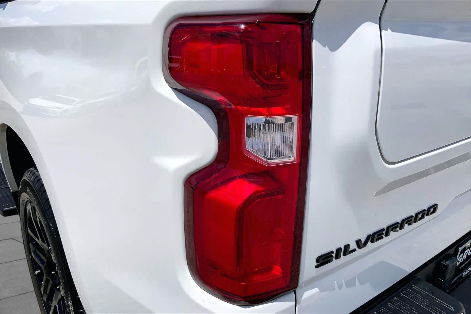 2022 Chevrolet Silverado 1500 RST Summit White at Auto Boutique Texas