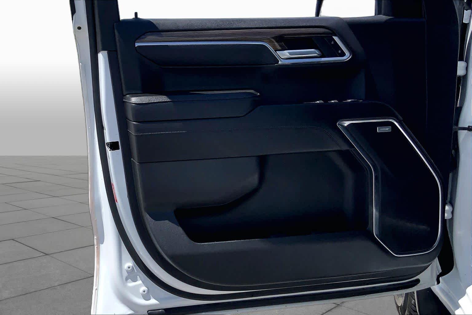 2022 Chevrolet Silverado 1500 RST Summit White at Auto Boutique Texas