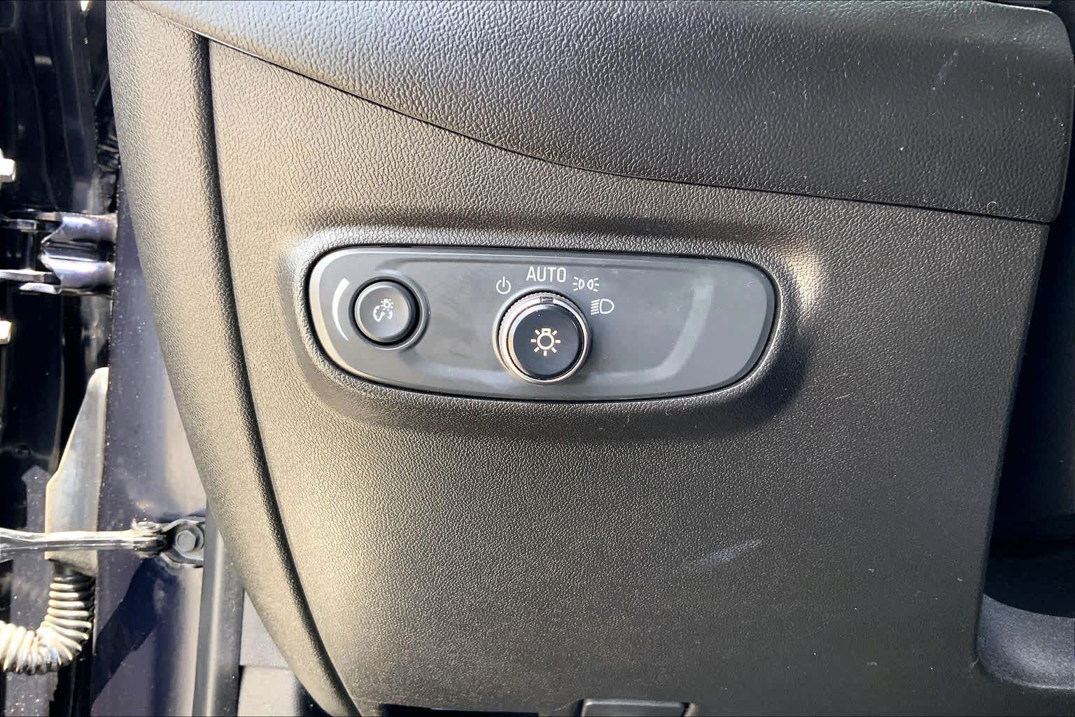 2020 Chevrolet Equinox LS Midnight Blue Metallic at Lone Star Chevrolet