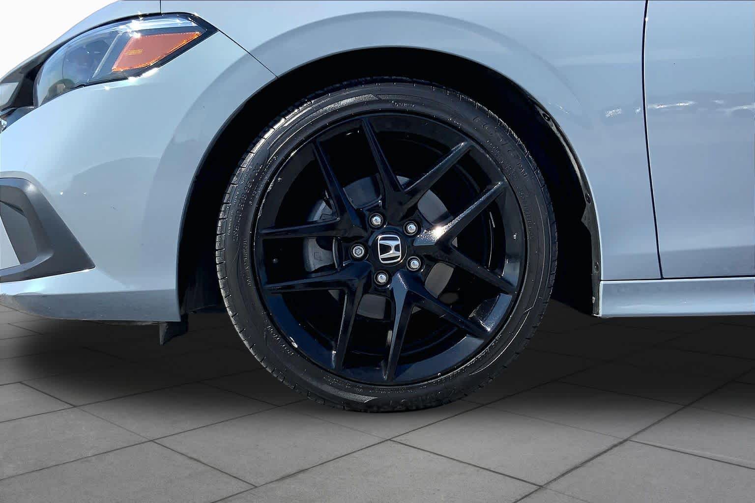 2024 Honda Civic photo 11 of 36
