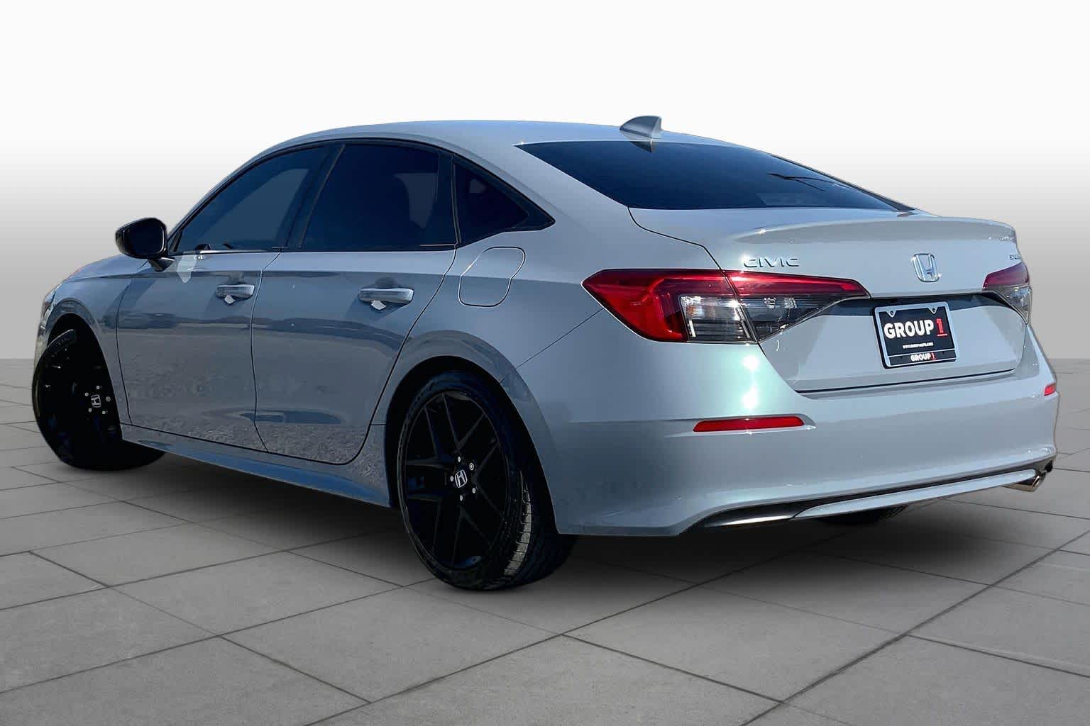 2024 Honda Civic photo 12 of 36
