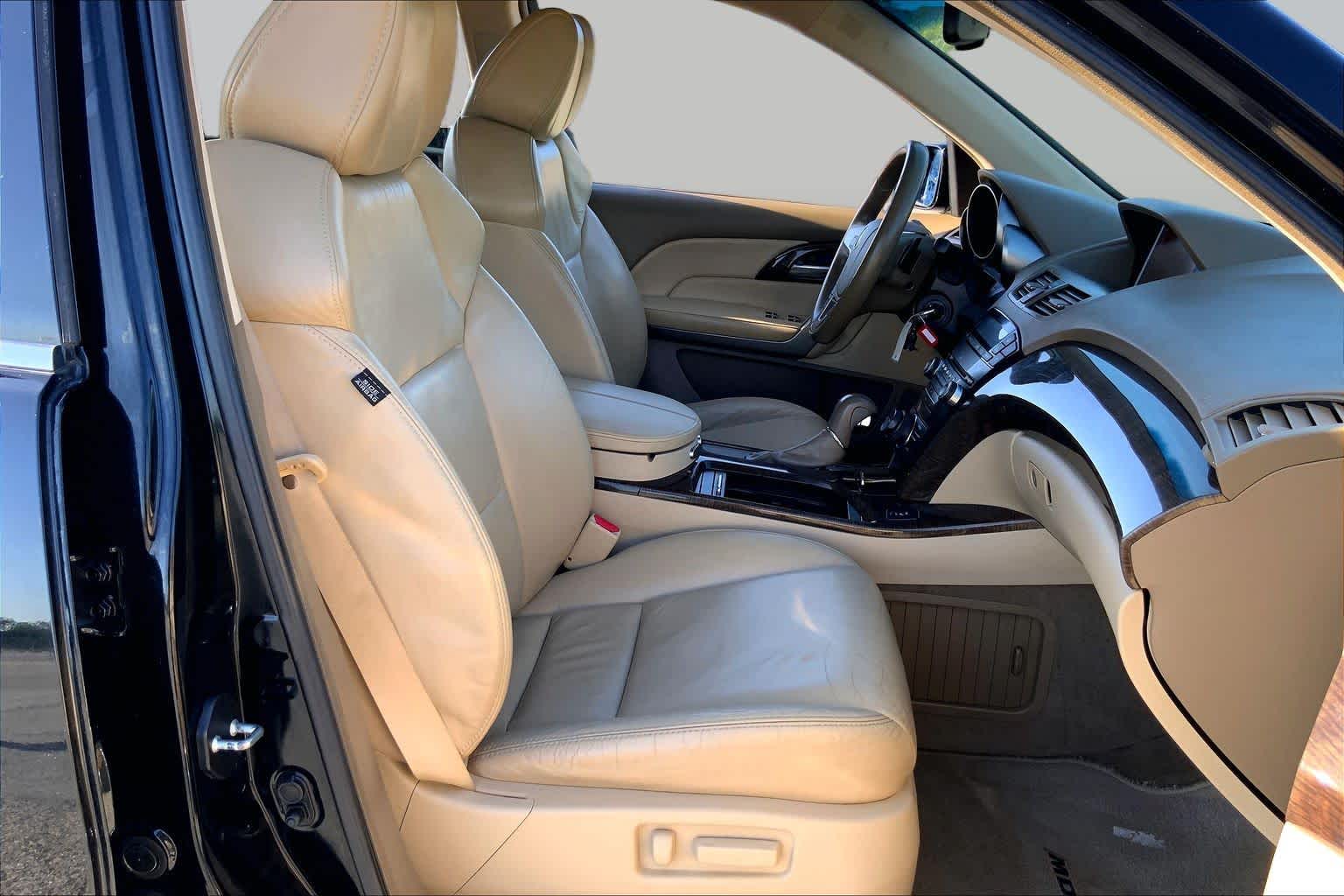 2013 Acura MDX Tech Pkg Crystal Black Pearl at Mac Haik Ford