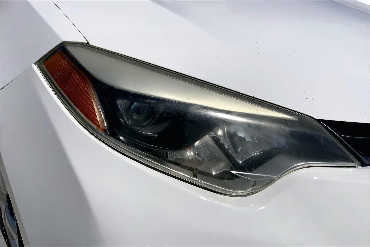 2015 Toyota Corolla LE Super White at Group 1 Toyota Southwest