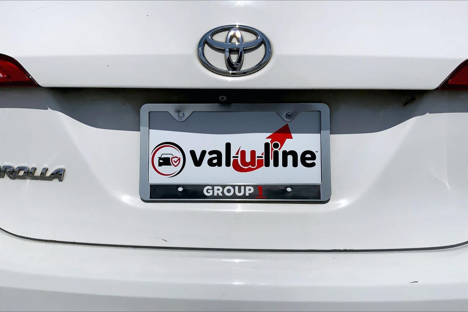 2015 Toyota Corolla LE Super White at Group 1 Toyota Southwest