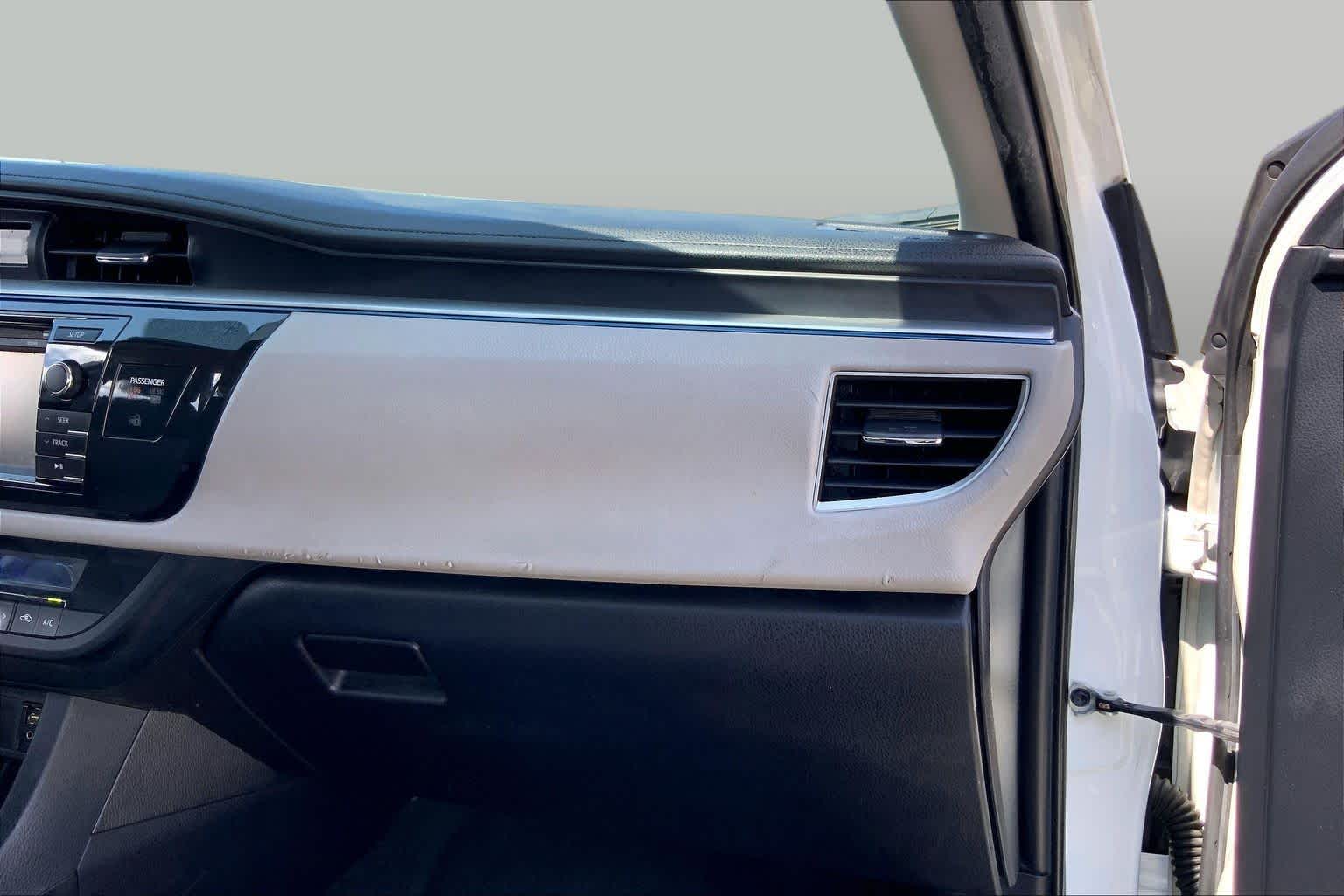 2015 Toyota Corolla LE Super White at Group 1 Toyota Southwest