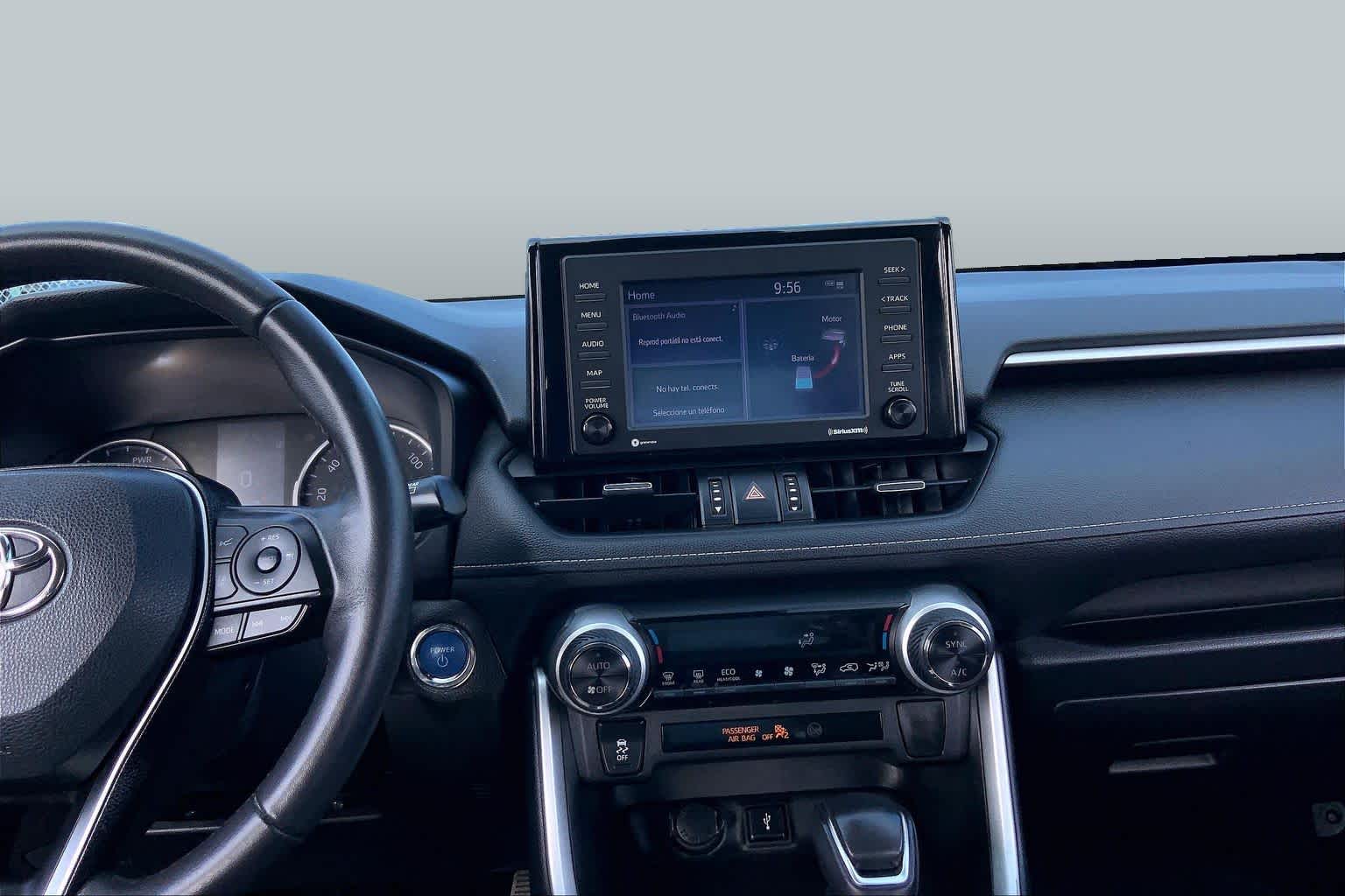 2021 Toyota RAV4 photo 7 of 34
