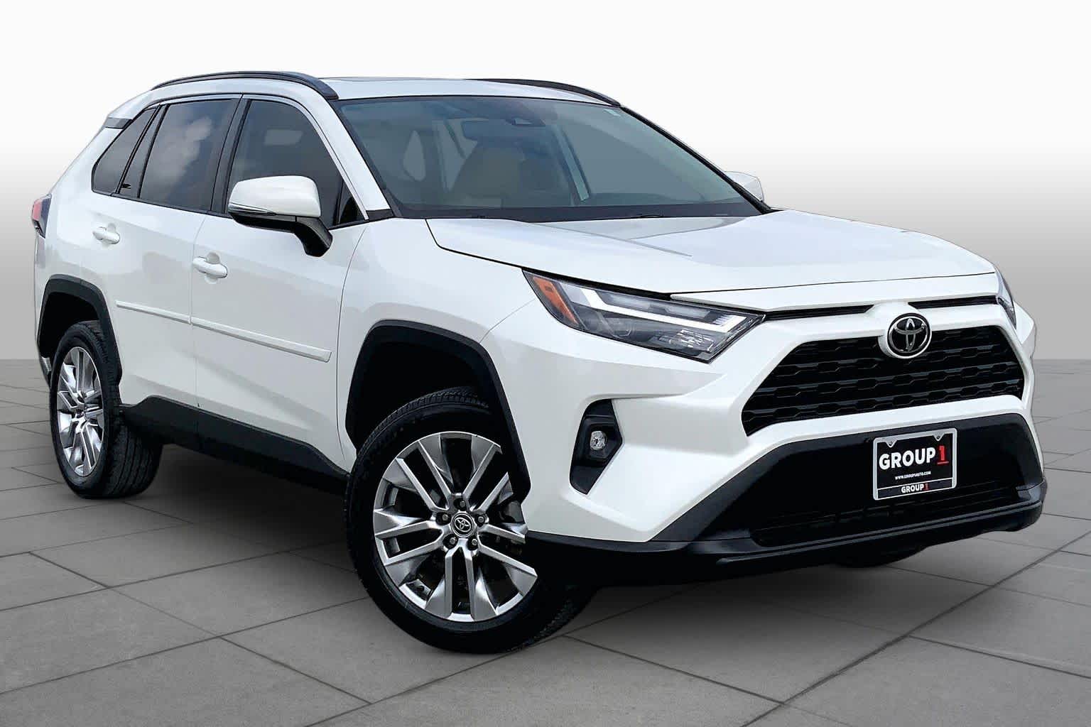 2022 Toyota RAV4 XLE Premium Blizzard Pearl at Lexus Southwest Houston