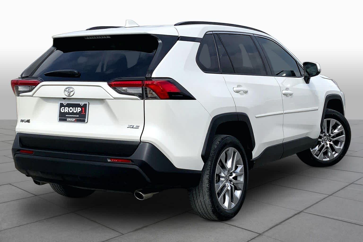 2022 Toyota RAV4 XLE Premium Blizzard Pearl at Lexus Southwest Houston