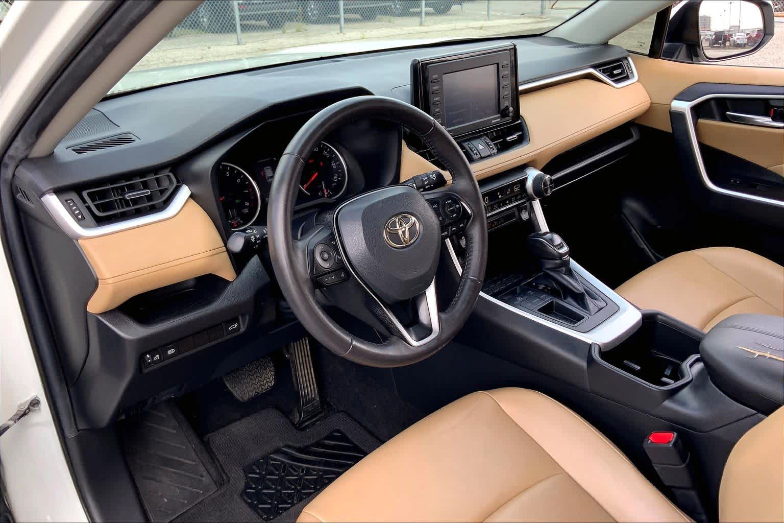 2022 Toyota RAV4 XLE Premium Blizzard Pearl at Lexus Southwest Houston