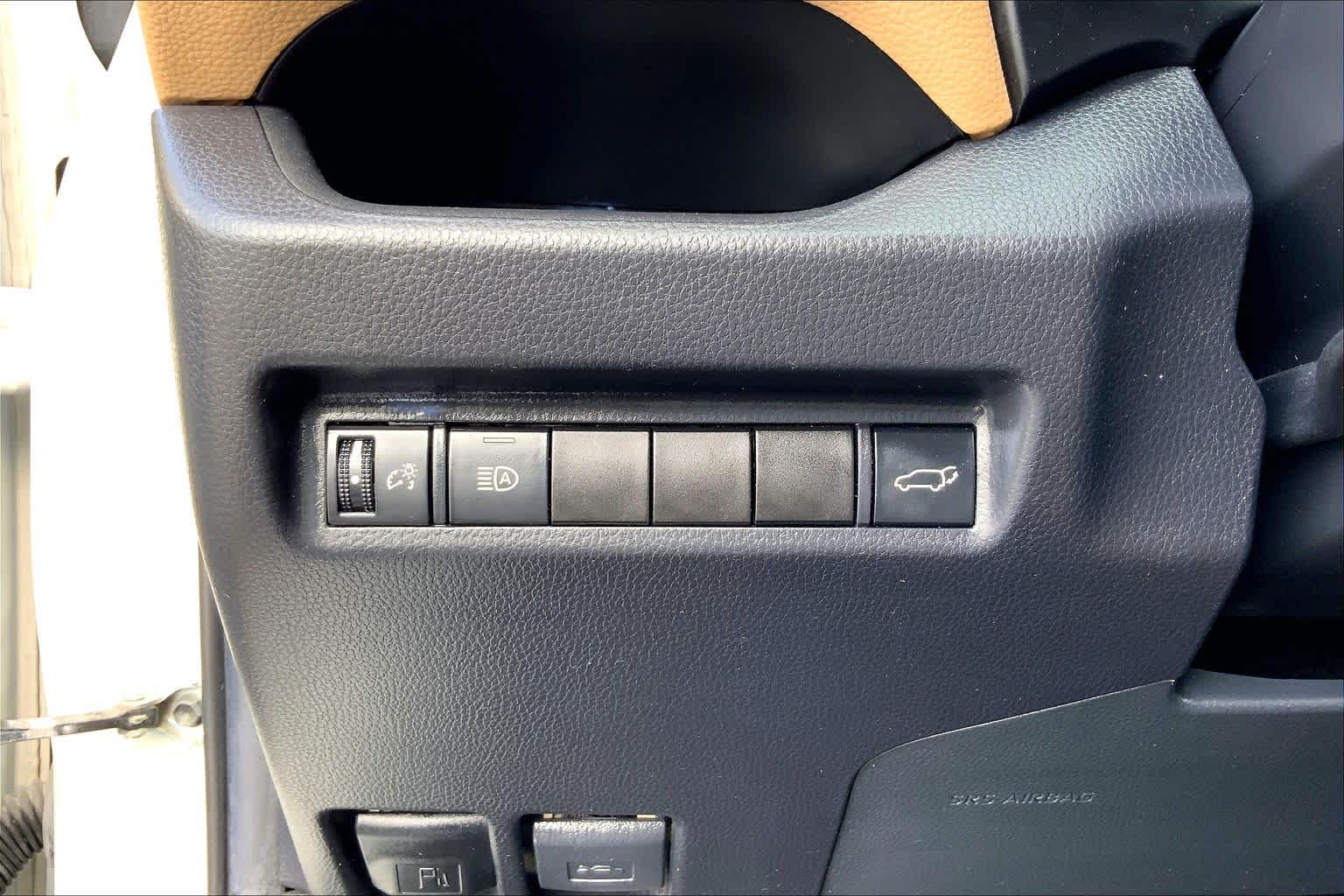 2022 Toyota RAV4 XLE Premium Blizzard Pearl at Lexus Southwest Houston