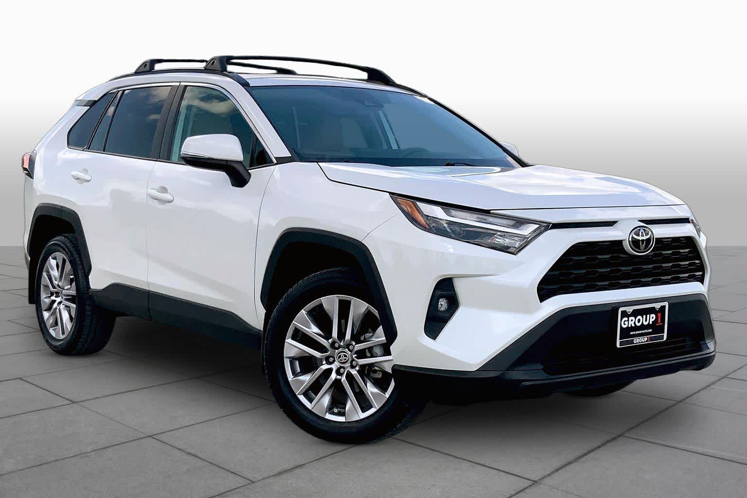 2022 Toyota RAV4 XLE Premium Blizzard Pearl at Mac Haik CDJR North Houston