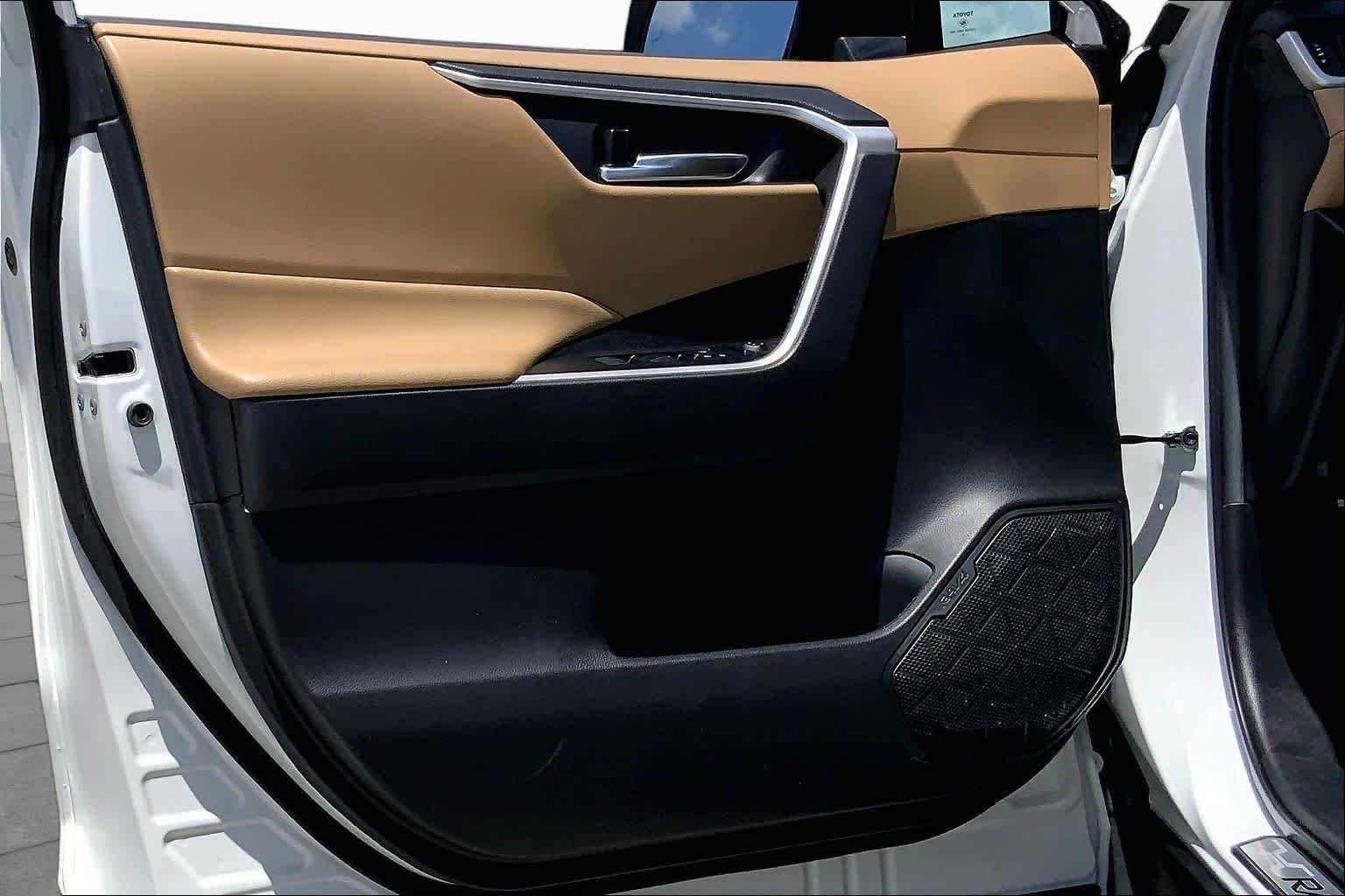 2022 Toyota RAV4 XLE Premium Blizzard Pearl at Mac Haik CDJR North Houston