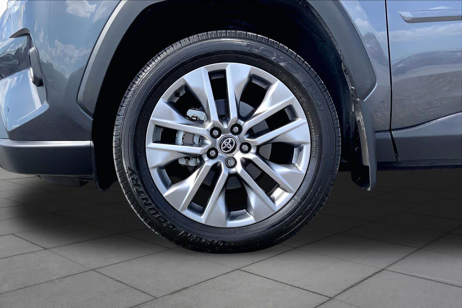 2025 Toyota RAV4 photo 11 of 36