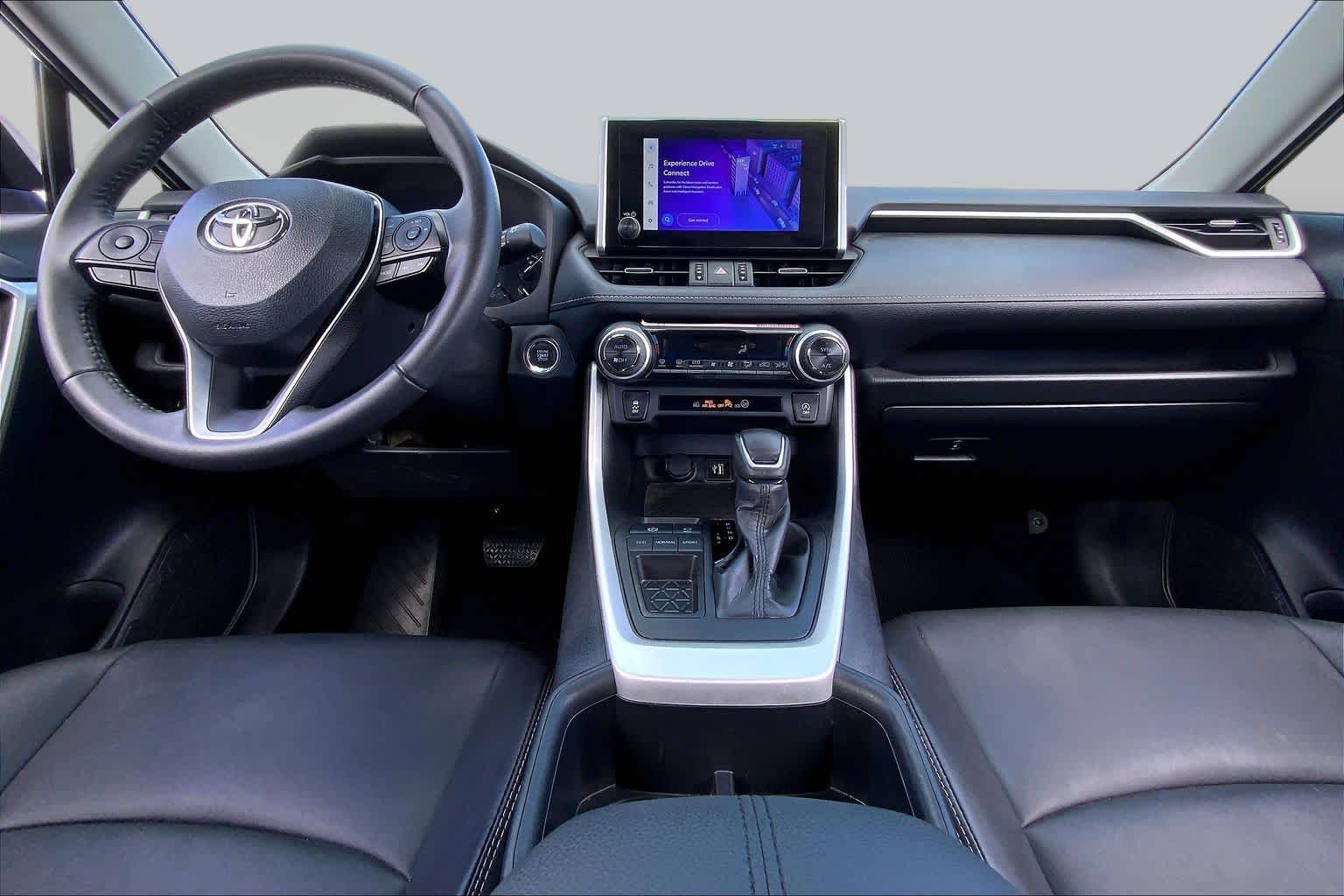 2025 Toyota RAV4 photo 15 of 36
