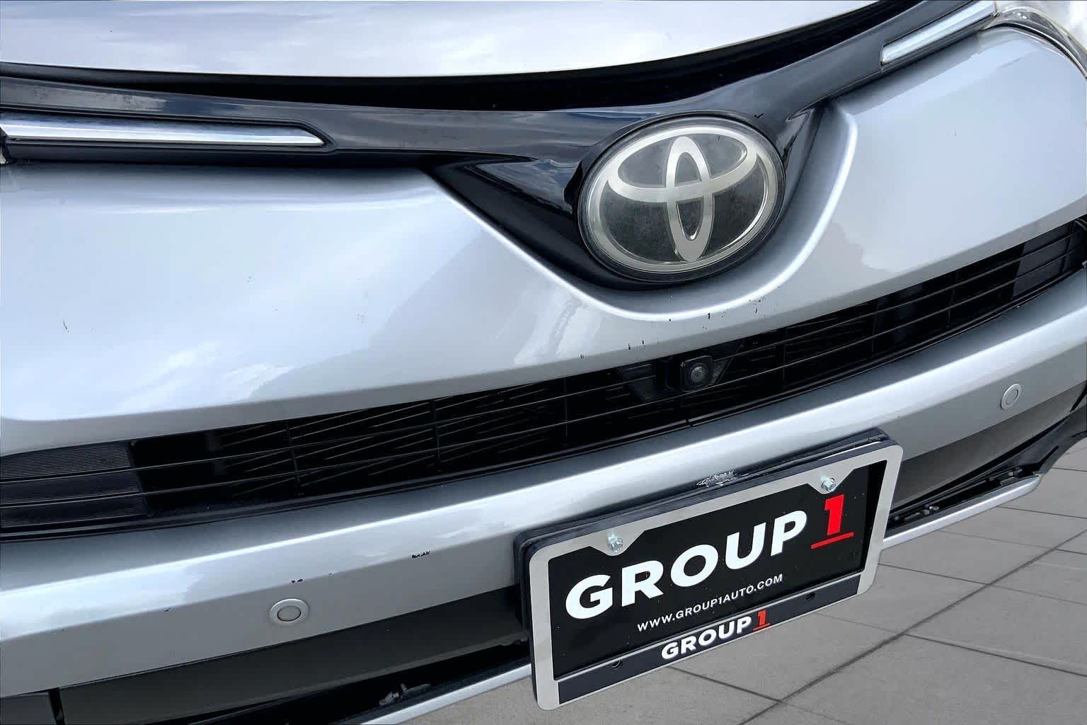 2017 Toyota RAV4 Platinum Silver Sky Metallic at Beck & Masten Kia