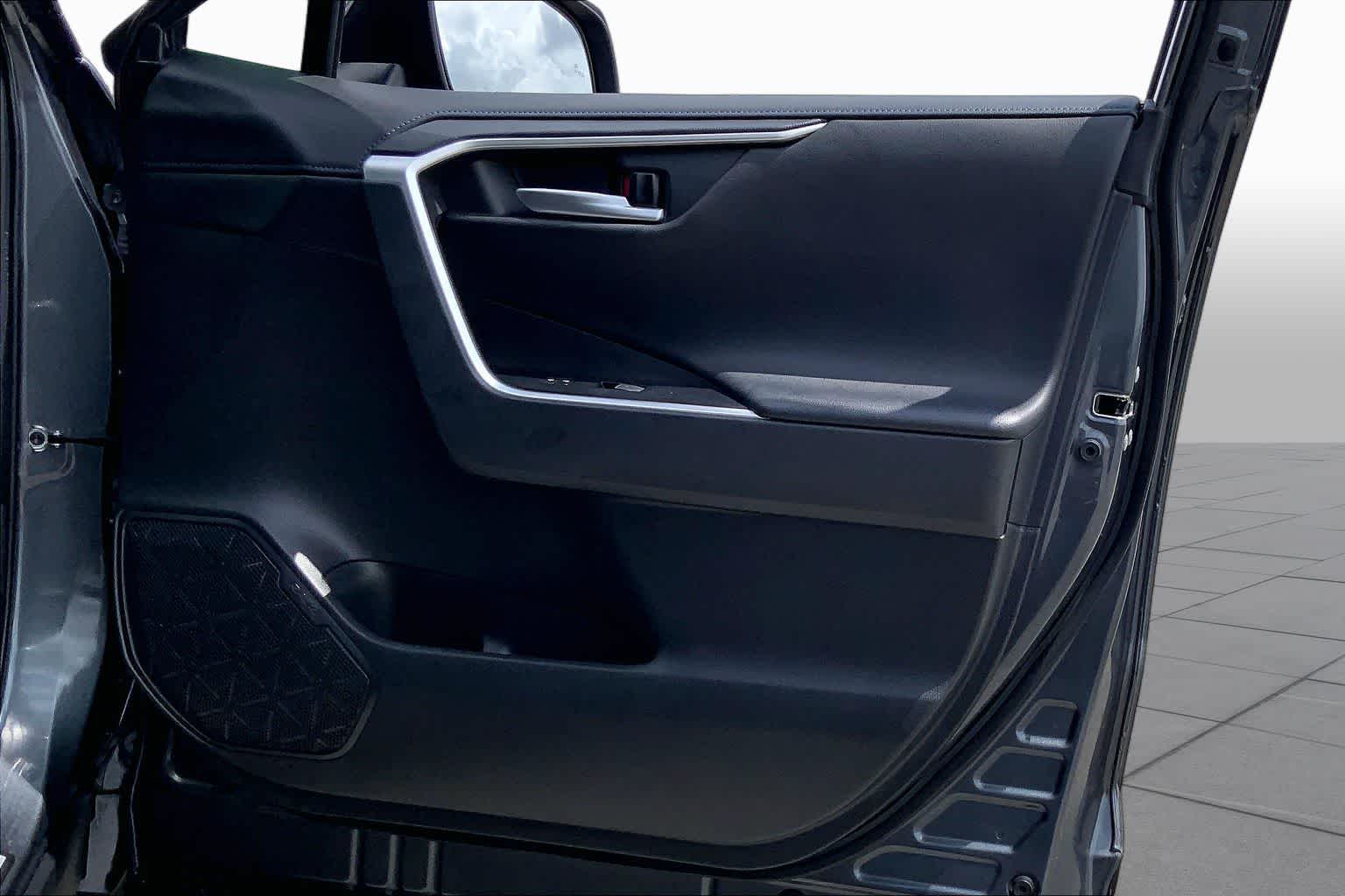 2024 Toyota RAV4 Hybrid XSE Magnetic Gray Metallic/Midnight Black Metallic at Group 1 Toyota Southwest