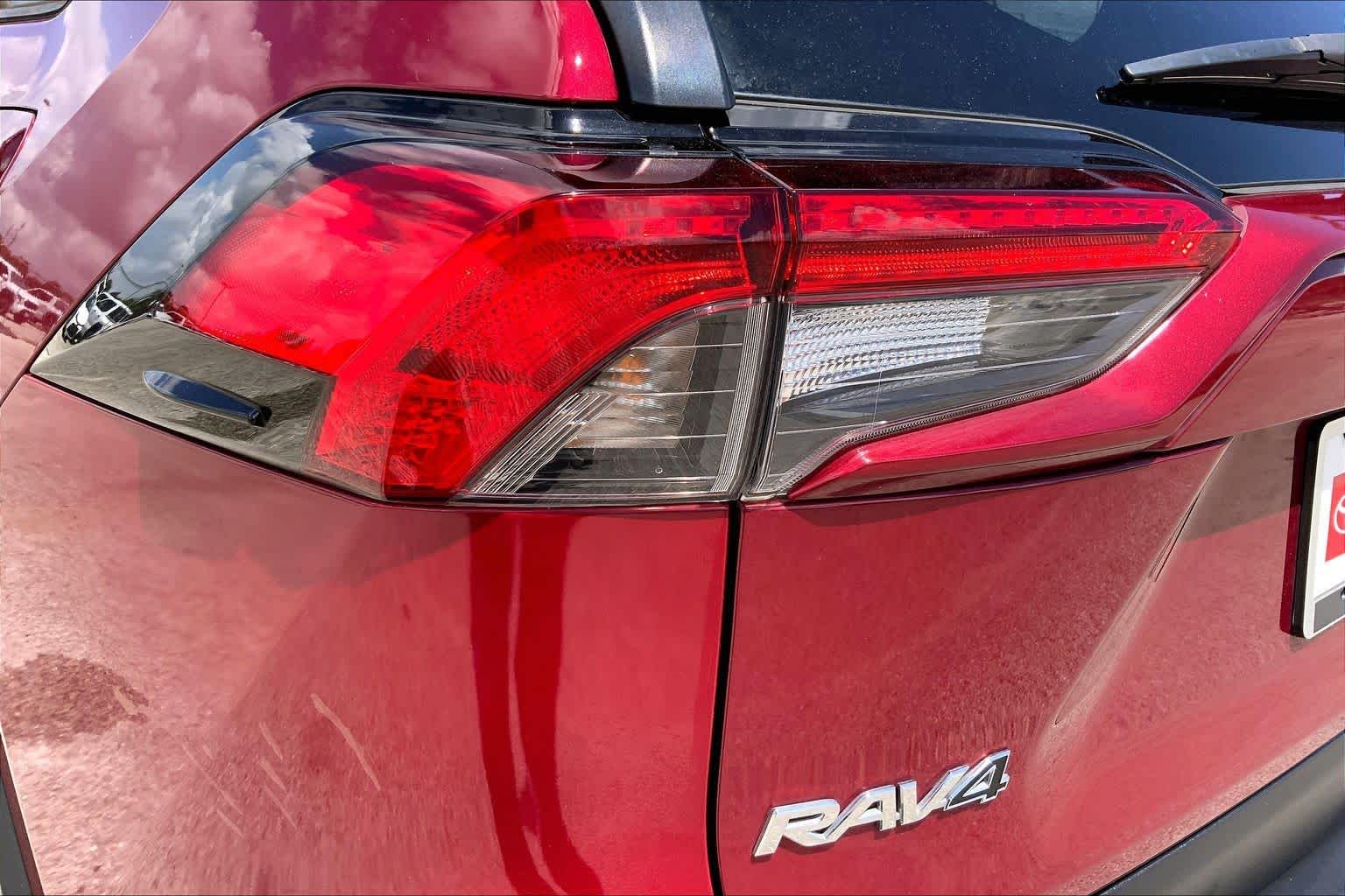 2021 Toyota RAV4 LE Ruby Flare Pearl at Group 1 Toyota Southwest